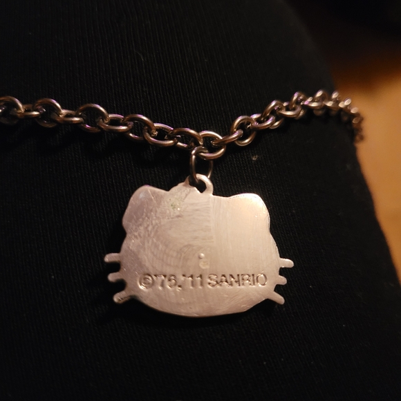 Bling Hello Kitty Charm Bracelet - Picture 2 of 11